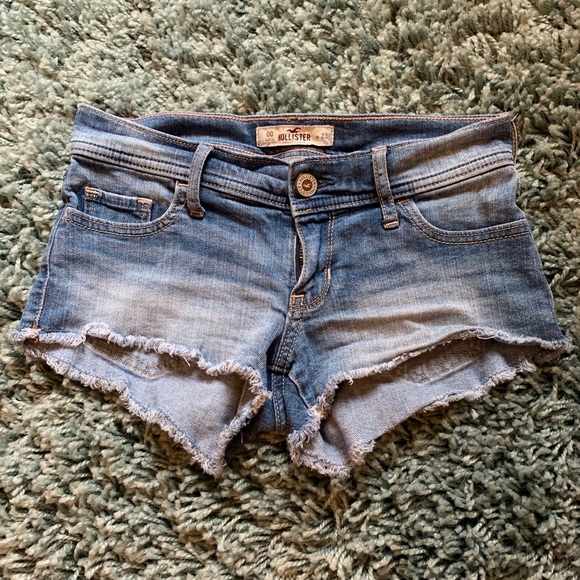 Hollister Pants - Hollister shorts